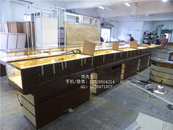 珠寶展示柜圖片.jpg 珠寶展示柜圖片.jpg