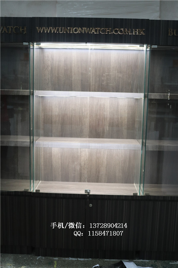 手表店柜臺(tái)制作.jpg