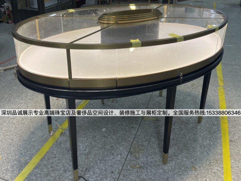 深圳品誠展示橢圓形珠寶展示柜臺(tái)設(shè)計(jì)定制效果11_副本.jpg